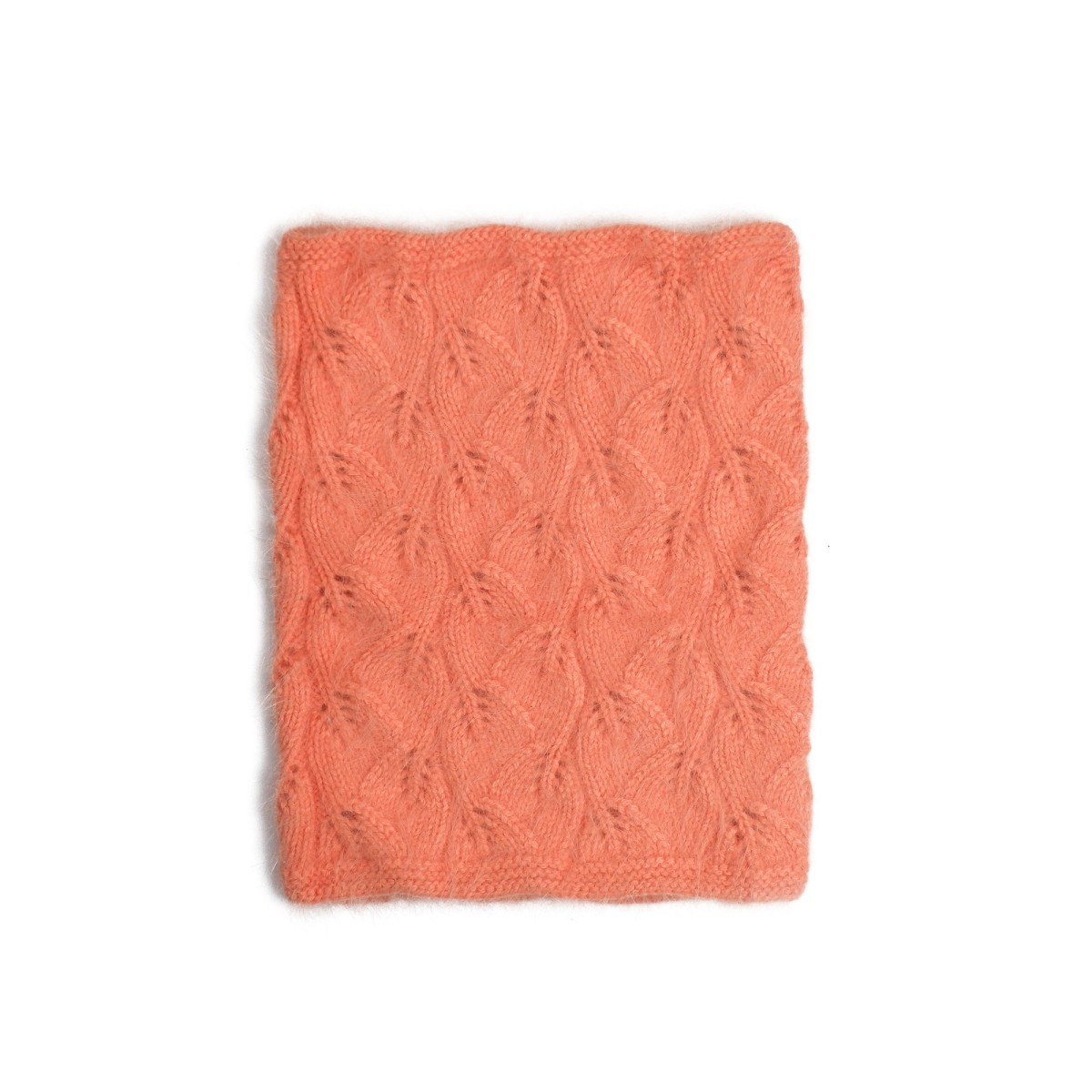 Set căciuliță și fular din lână merino – Somon pastel, handmade