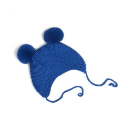 Căciuliță din lână albastru regal cu moțuri pufoase – Tricotată manual