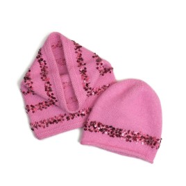 Set căciulă și fular cu paiete – Roz delicat și strălucire rafinată