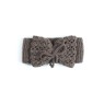 Bentiță tricotată manual din lână merino – Maro taupe cu fundă decorativă