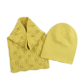 Set căciulă și fular tricotat - Eleganță în galben mustar