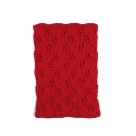 Set căciulă și fular tricotate manual - Roșu vibrant cu model elegant