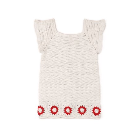 Rochiță croșetată manual – Alb natural cu flori roșii decorative