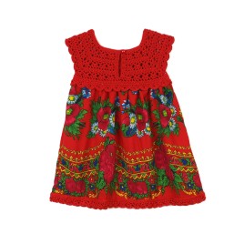 Rochie tradițională fetiță – roșu cu bust croșetat și fustă florală