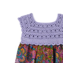 Rochiță croșetată manual cu fustă din viscoză imprimată – Lila pastel