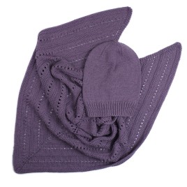 Set șal și căciulă tricotate manual din lână merino – Mov intens, simplitate și rafinament