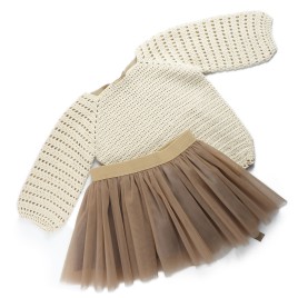 Set fustiță din tulle și bluză croșetată manual – Bej cu accente elegante