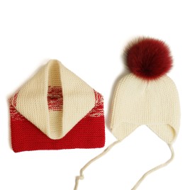 Set căciulă și fular tricotate manual crem-roșu cu moț | EVANTAI.ro