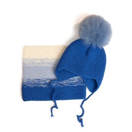 Set căciulă și guler albastru cobalt din lână merino - Handmade cu degrade pastel | Accesorii iarnă